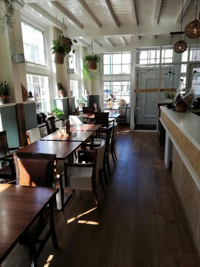 Bed & Brasserie Het Kosthuys Sint-Maartensdijk Ngoại thất bức ảnh